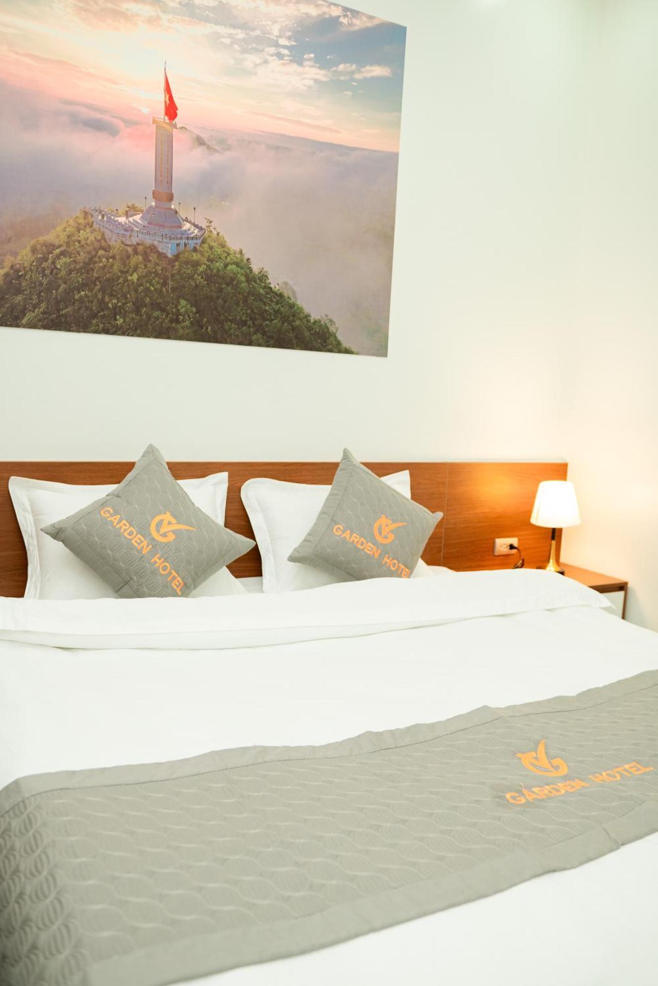 Garden Hotel II Ha Giang Extérieur photo